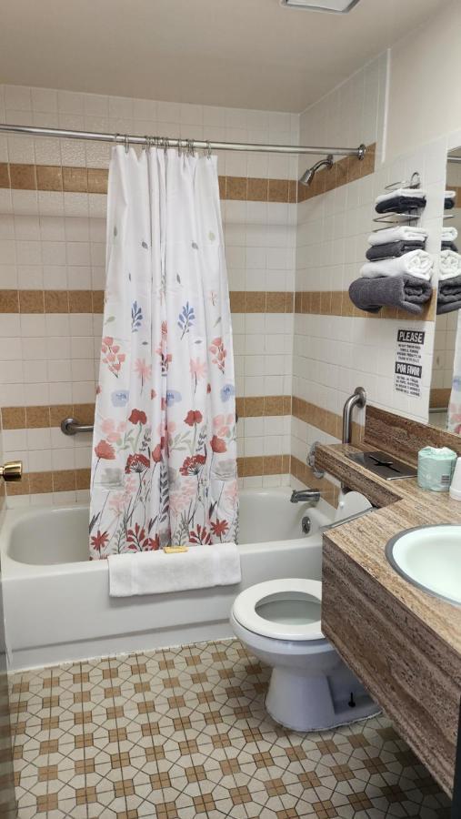 لامار Golden Arrow Motel المظهر الخارجي الصورة